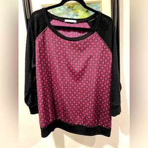 Mixed media Olivia moon three-quarter length blouse.